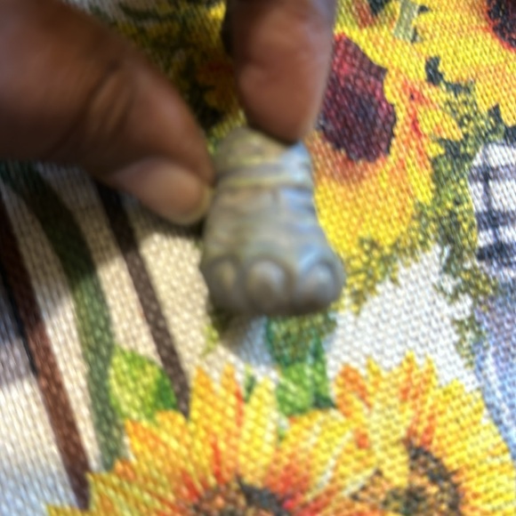 Elephant Shelf sculpture - Picture 7 of 9